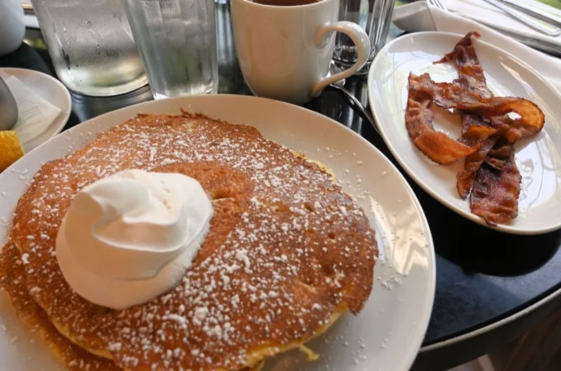 Buttermilk pancakes with fresh fruit — or, The Whale